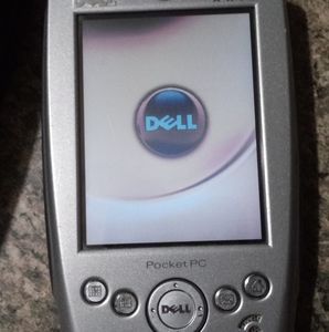  Dell Axim X5  400 Mhz Pocket PC